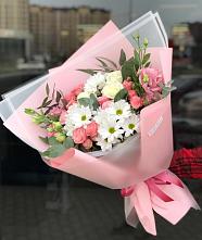 Букет цветов из:  Розы, Лизиантусы и Хризантемы в Горячем Ключе