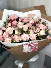 Букет цветов из:  Розы в Горячем Ключе